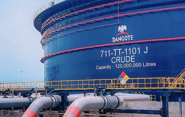 Dangote Refinery Restricts Petrol Sales to Fuel Importers Over Blending Dispute